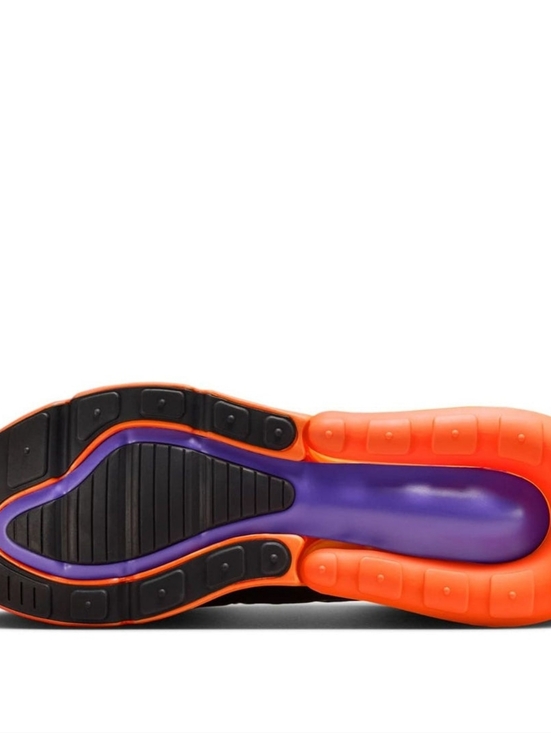 Athletic_Shoes